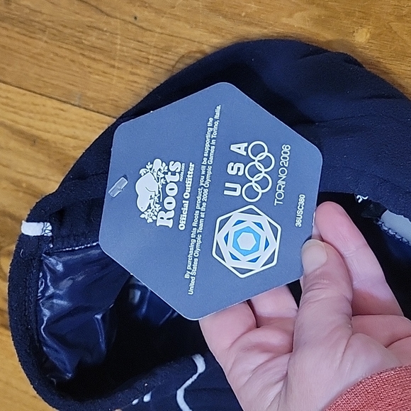 NWT Team USA Roots L/XL Torino 2006 winter hat - Picture 6 of 7